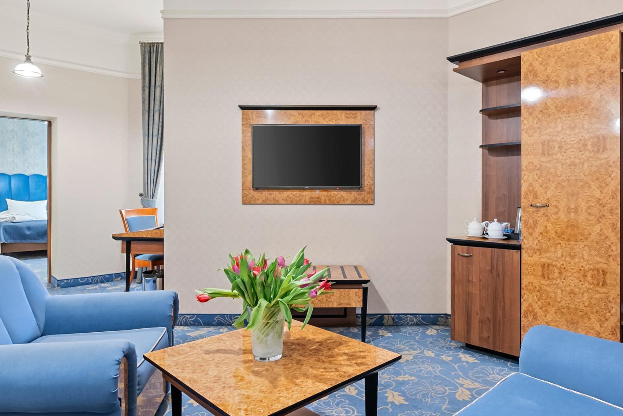 Hotel Diament Plaza Gliwice Exterior foto