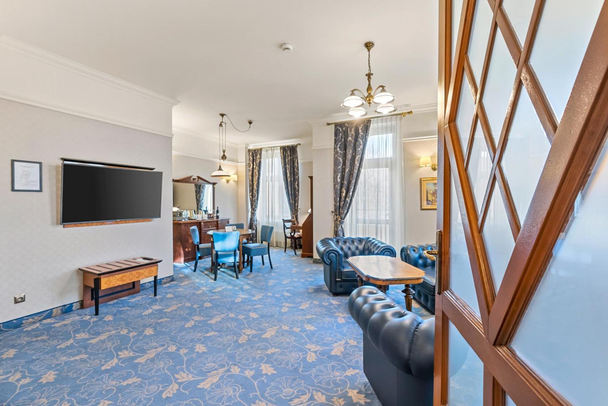 Hotel Diament Plaza Gliwice Exterior foto